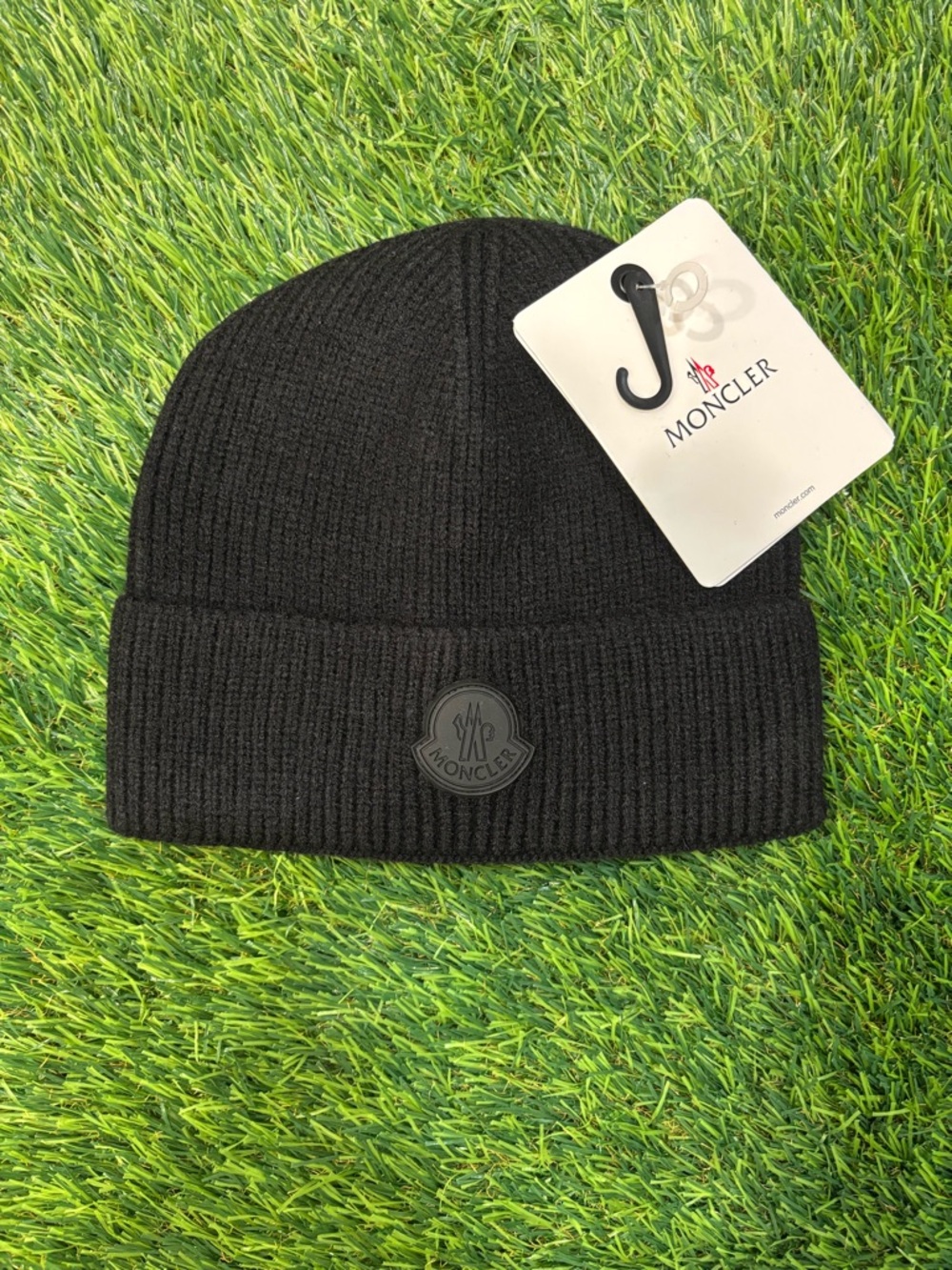Moncler Beanie black